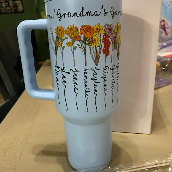 Custom Grandma's Garden Birth Month Flower Tumbler with Grandkids Names Keepsake Gift for Grandma Mum Mother's Day Gifts