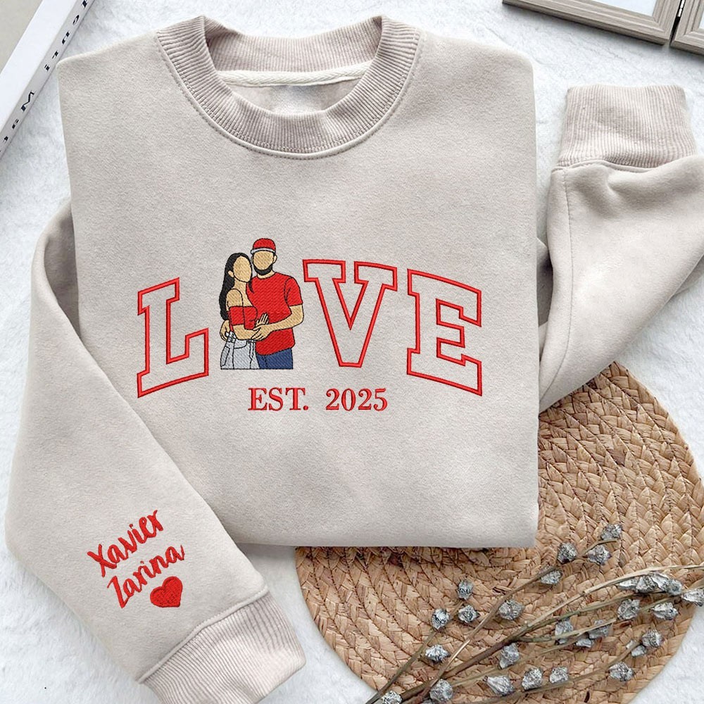 Personalised Couple Embroidered Portrait Love Sweatshirt form Photo Unique Gifts for Couple Valentine's Day Gifts for Her