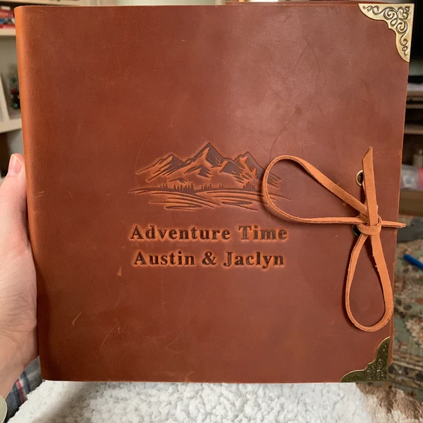 Custom Leather Scrapbook Adventure Book Unique Photo Album Keepsake Gifts for Wife Girlfriend Valentine's Day Gift for Couples