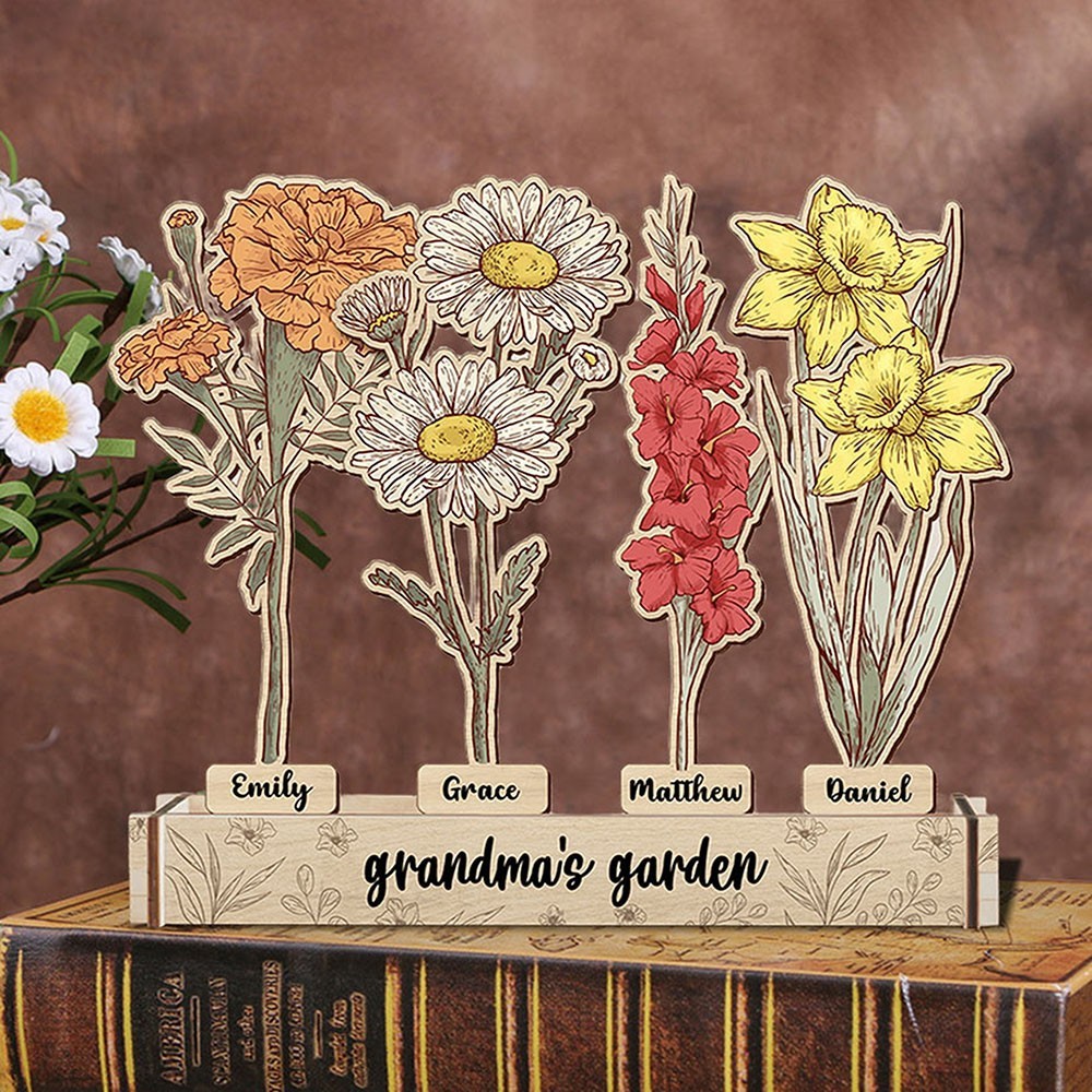 Custom Grandma's Garden Wood Sign with Kids Names Wood Birth Flower Garden for Grandma Mum Christmas Gifts