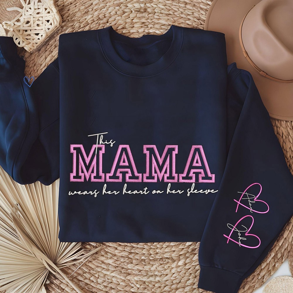 Personalised This Mama Wears Her Heart on Her Sleeve Sweatshirt with Kids Names on Sleeve Gifts for Mum Mother's Day Gift