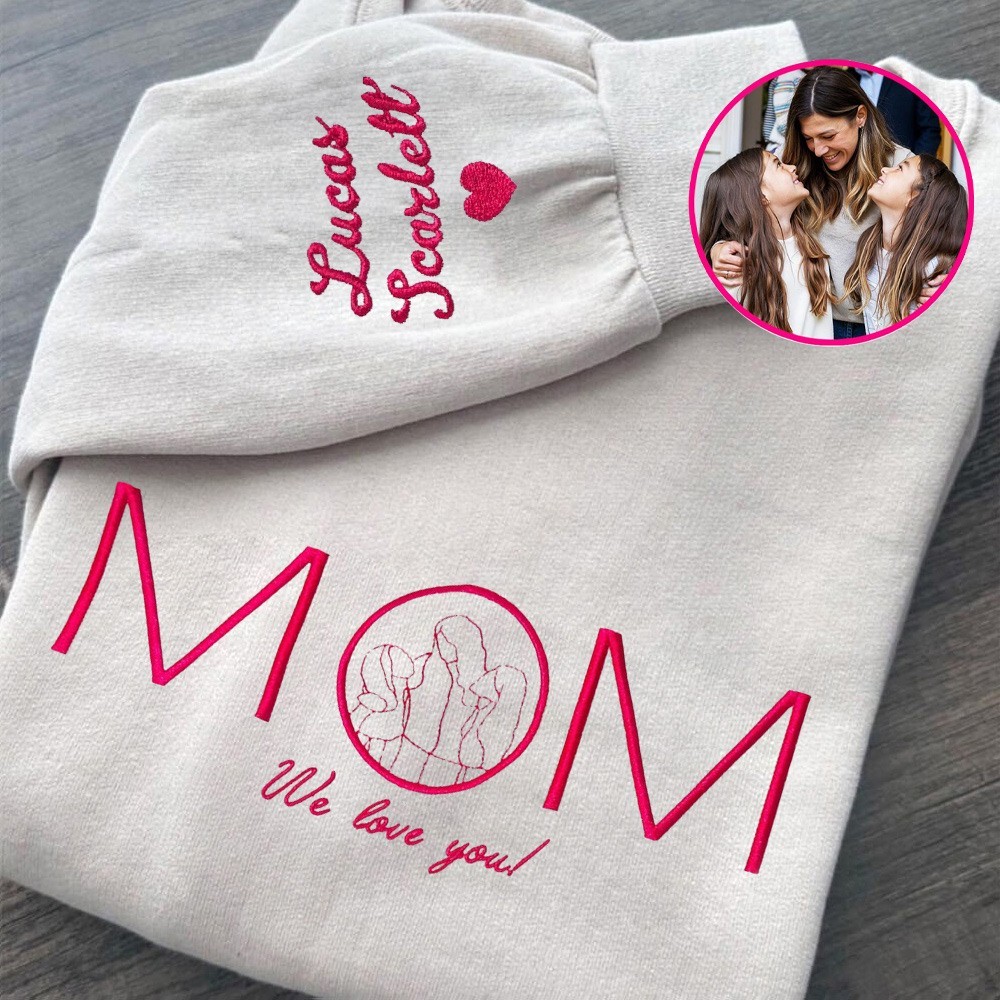 Custom Mum Embroidered Portrait Photo Sweatshirt with Kids Names on Sleeve Gift Ideas for Mum New Mum Gift Mother's Day Gifts