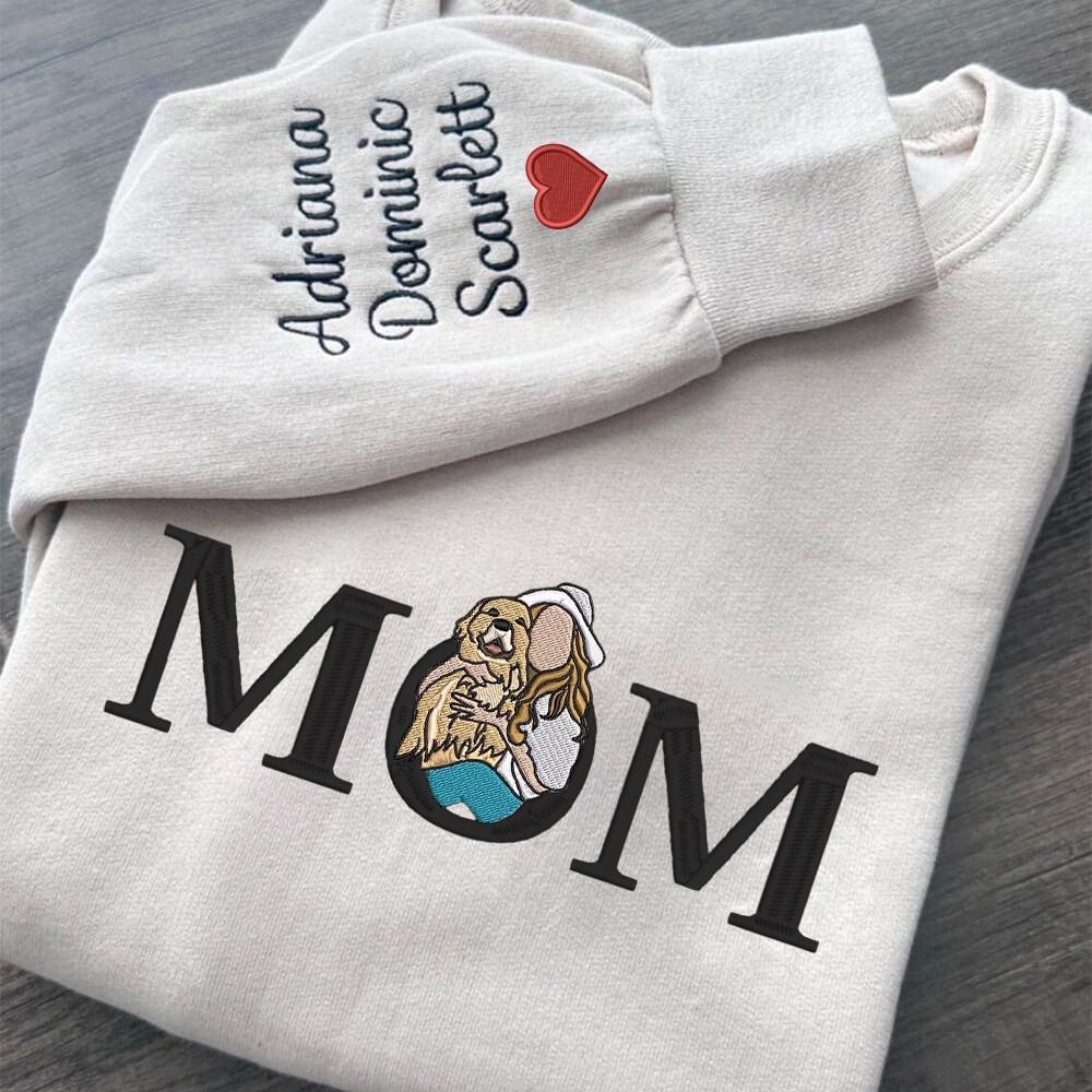 Mum Embroidered Photo Portrait Sweatshirt with Kids Names on Sleeve Custom Gifts for Mum New Mum Gift Mother's Day Gift