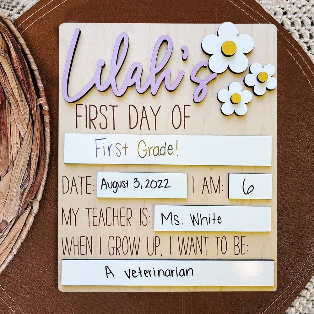 Custom First Day of School Daisy Sign Girls Back to School Board Gift Ideas for Kids