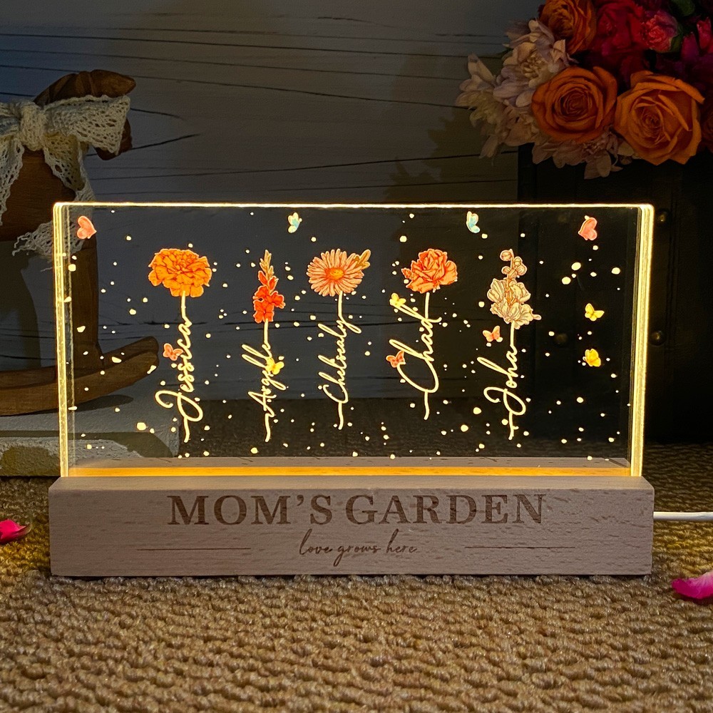 Personalised Mum's Garden Love Grows Here Birth Flower Wood Night Light Unique Gifts for Mum Grandma Mother's Day Gift