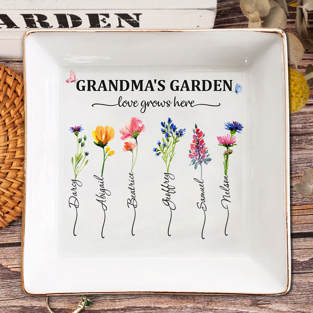 Personalised Grandma's Garden Birth Flower Jewellery Dish with Kids Names Gift for Mum Grandma Christmas Gift
