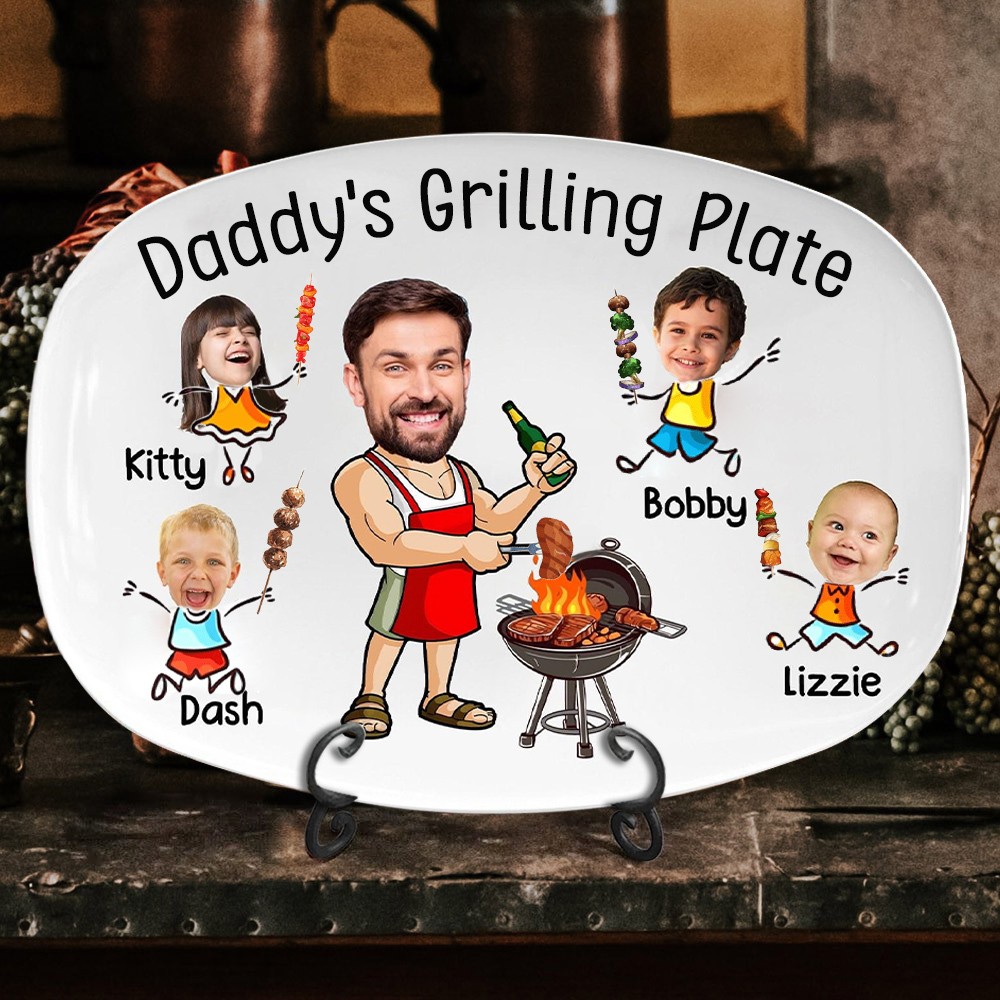 Personalised Daddy's Grilling Plate With Kids Portrait and Names Custom Family BBQ Plate Unique Kitchen Gifts for Dad Father's Day Gifts