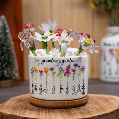 Custom Grandma's Garden Birth Month Flower Pot with Grandkids Names Gift for Mum Grandma Christmas Gifts