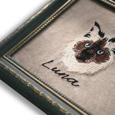 Personalised Embroidered Pet Cat Portrait Frame Unique Dog & Cat Memorial Keepsake Gift Birthday Gift Ideas
