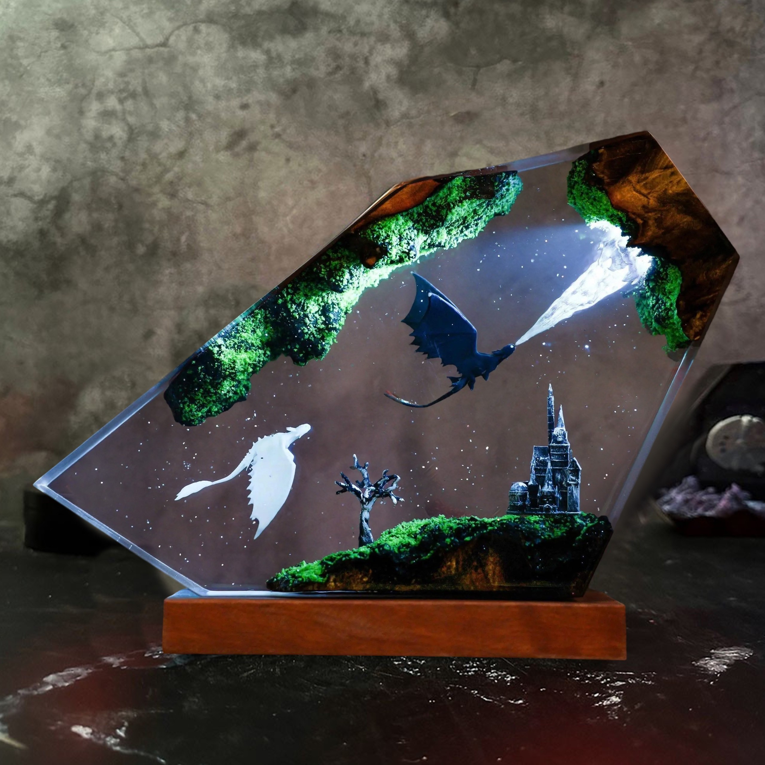 Fliegendes Drachenpaar Harz-Holz-Lampe, Fantasy-Nachtlicht für Paare, Geburtstagsgeschenk für Ihn