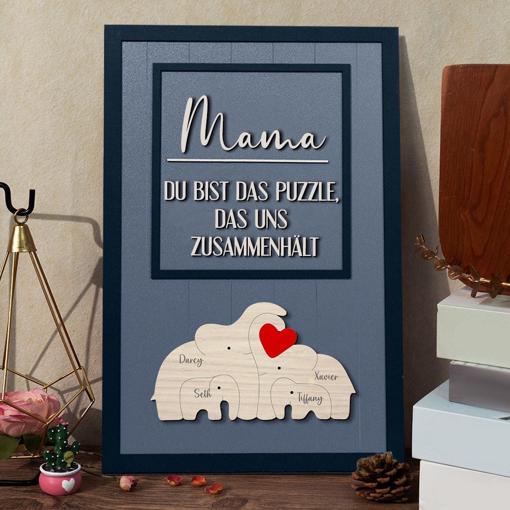 Personalisiertes Schild mit der Aufschrift „Mama, du bist das Stück, das uns zusammenhält“, Holzschild mit Elefanten-Familien-Puzzleteilen, Rahmen mit 3–8 Namen, einzigartiges Geburtstagsgeschenk für Mama, Geschenkideen zum Muttertag, Schwangerschaftsgesc