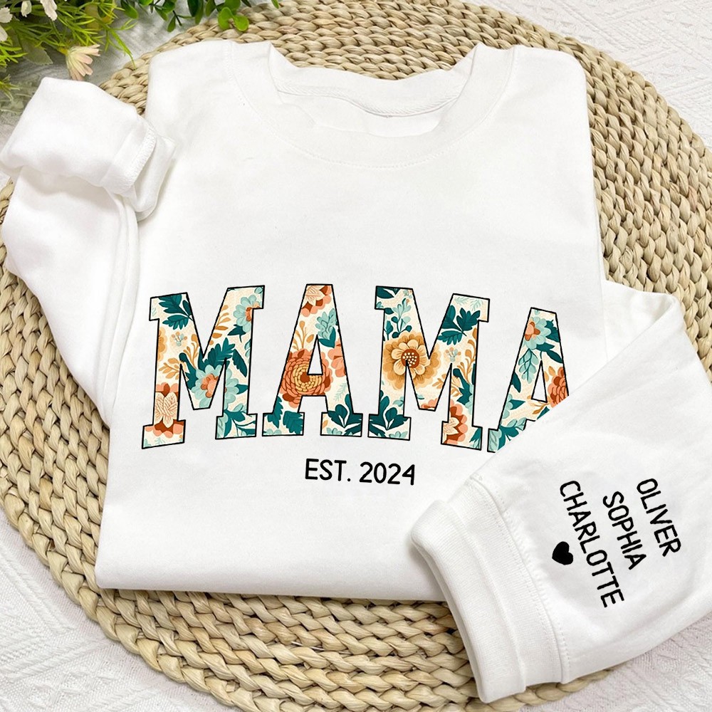 Personalisiertes Mama-Sweatshirt mit Kindernamen auf dem Ärmel, individueller Hoodie für Mama, einzigartiges Geburtstagsgeschenk für neue Mama, Muttertagsgeschenkideen