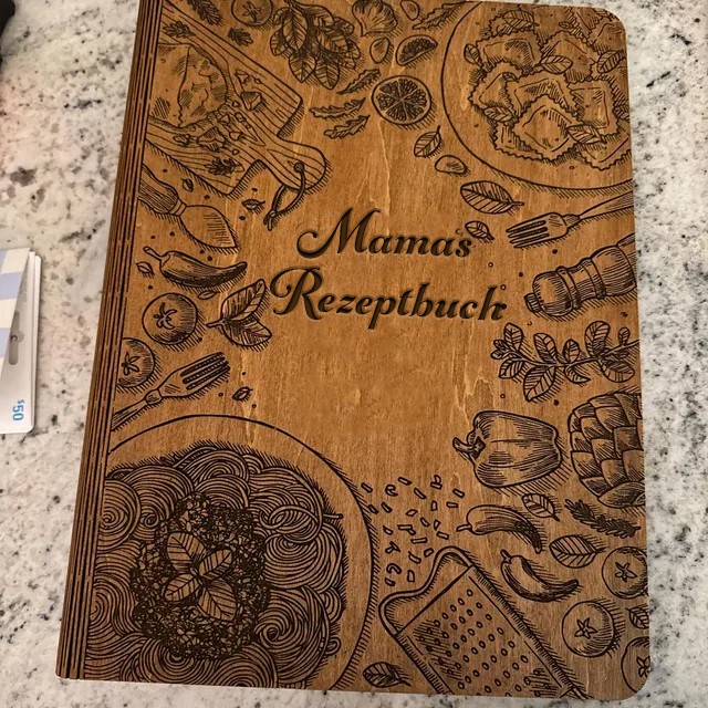 Rezeptbuch aus Holz – Individuell gestaltbarer Kochbuchordner – Personalisierte Geschenke für Mama – Weihnachtsgeschenk
