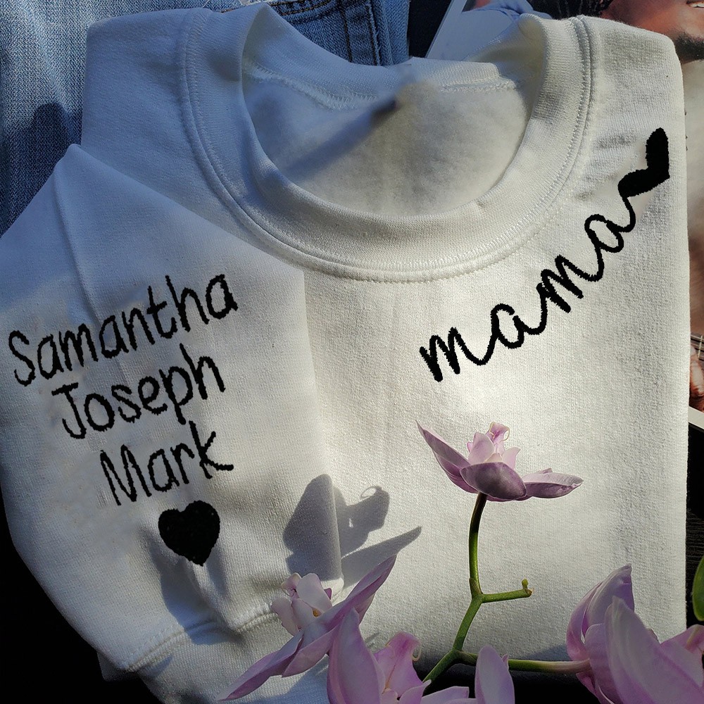 Personalisierter Mama Bestickter Sweatshirt Hoodie mit Kindernamen Einzigartiges Geschenk für Mama Muttertagsgeschenk