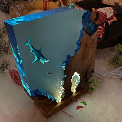 Ozean Hai Epoxidharz Holzlampe, Taucher Nachtlicht, einzigartiges Weihnachtsgeschenk, Geburtstagsgeschenk für Sie & Ihn