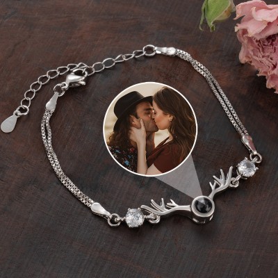 Personalisiertes Geweih-Projektionsarmband mit Bild im Inneren, einzigartiges Jubiläumsgeschenk für Paare, Liebesgeschenk für Seelenverwandte