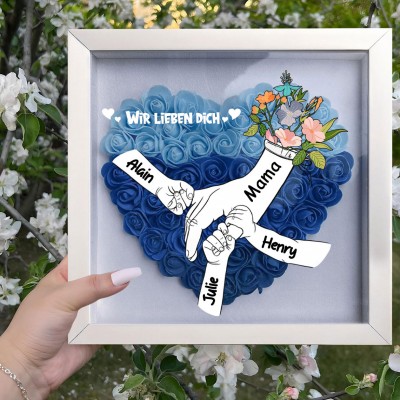 Schattenbox mit Herz und Blumenmotiv „Mama, wir lieben dich“ mit den Namen der Kinder, personalisierte Geschenke für Mama, Geschenkideen zum Muttertag