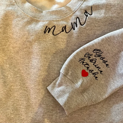 Benutzerdefinierte Mama bestickt Sweatshirt Hoodie mit Kinder Namen auf Ärmel Muttertag Geschenk