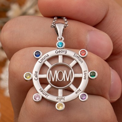 Personalisierte Halskette mit Namen der Mutter und Geburtssteinen – ein einzigartiges Geschenk für Mama und Oma.