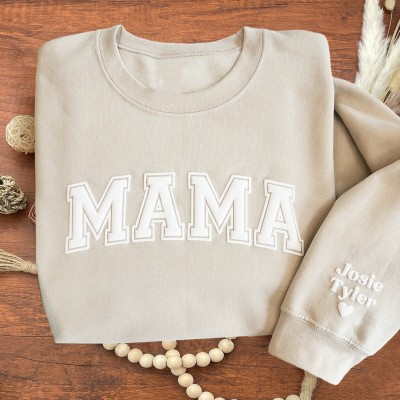 Personalisiertes Mama-Sweatshirt mit den Namen der Kinder auf dem Ärmel – Geschenk für frischgebackene Mütter, einzigartige Geschenke für Mama, Muttertagsgeschenk