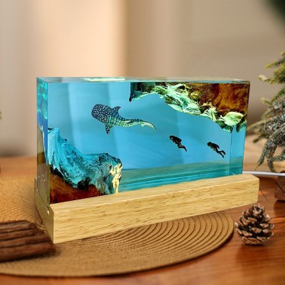 Walhai Nachtlicht Würfel | Lampe aus Epoxidharz und Holz | Handgefertigtes Geschenk, Geburtstagsgeschenk