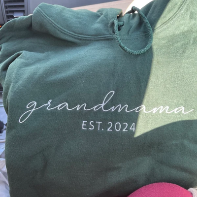Personalisiertes, besticktes Mama-Sweatshirt mit den Namen der Kinder auf dem Ärmel – Erinnerungsgeschenk für Mama, Oma, Muttertagsgeschenk