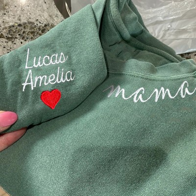 Personalisiertes Mama Besticktes Sweatshirt Hoodie mit Namen Muttertagsgeschenk