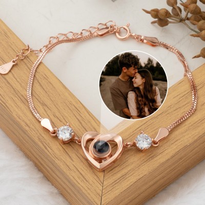 Personalisiertes herzförmiges Fotoprojektionsarmband, Andenkengeschenk für Paare, Jahrestagsgeschenk für die Frau, Liebesgeschenk für die Freundin