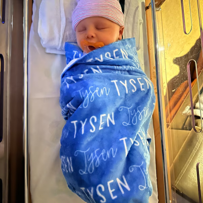 Personalisierte Kinderdecke mit Namen – Einzigartiges Geschenk für Kinder, Geburtstagsgeschenke, Weihnachtsgeschenkideen