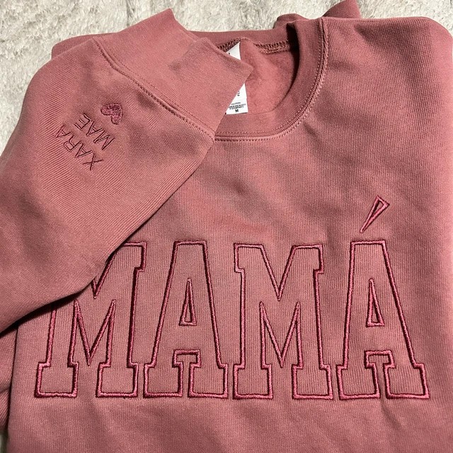 Sudadera con capucha bordada personalizada para mamá con nombres de niños, regalo para el Día de la Madre