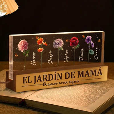 Luz de noche de madera con diseño de flores de nacimiento "El amor crece aquí" personalizada para mamá, regalo único para mamá, abuela y el Día de la Madre.