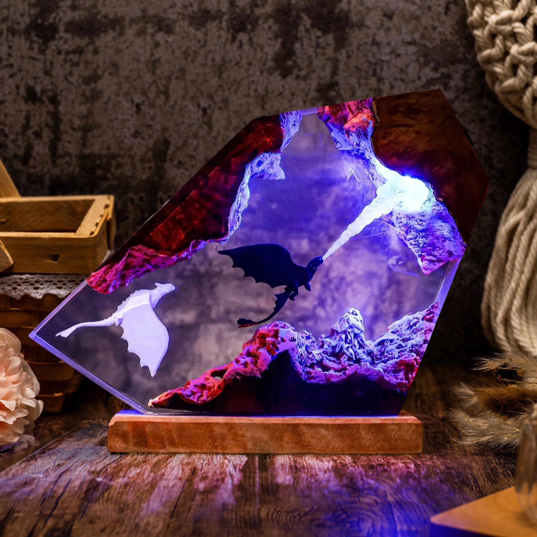 Lampe en bois faite à la main en résine époxy et dragon de glace pour couples, cadeau de Noël, cadeau d'anniversaire pour lui