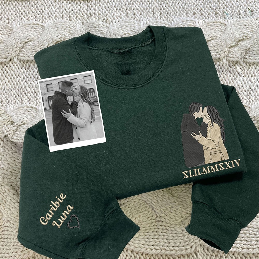 Sweat-shirt personnalisé avec portrait de couple brodé avec chiffres romains Cadeaux d'anniversaire Cadeaux de Saint-Valentin pour elle