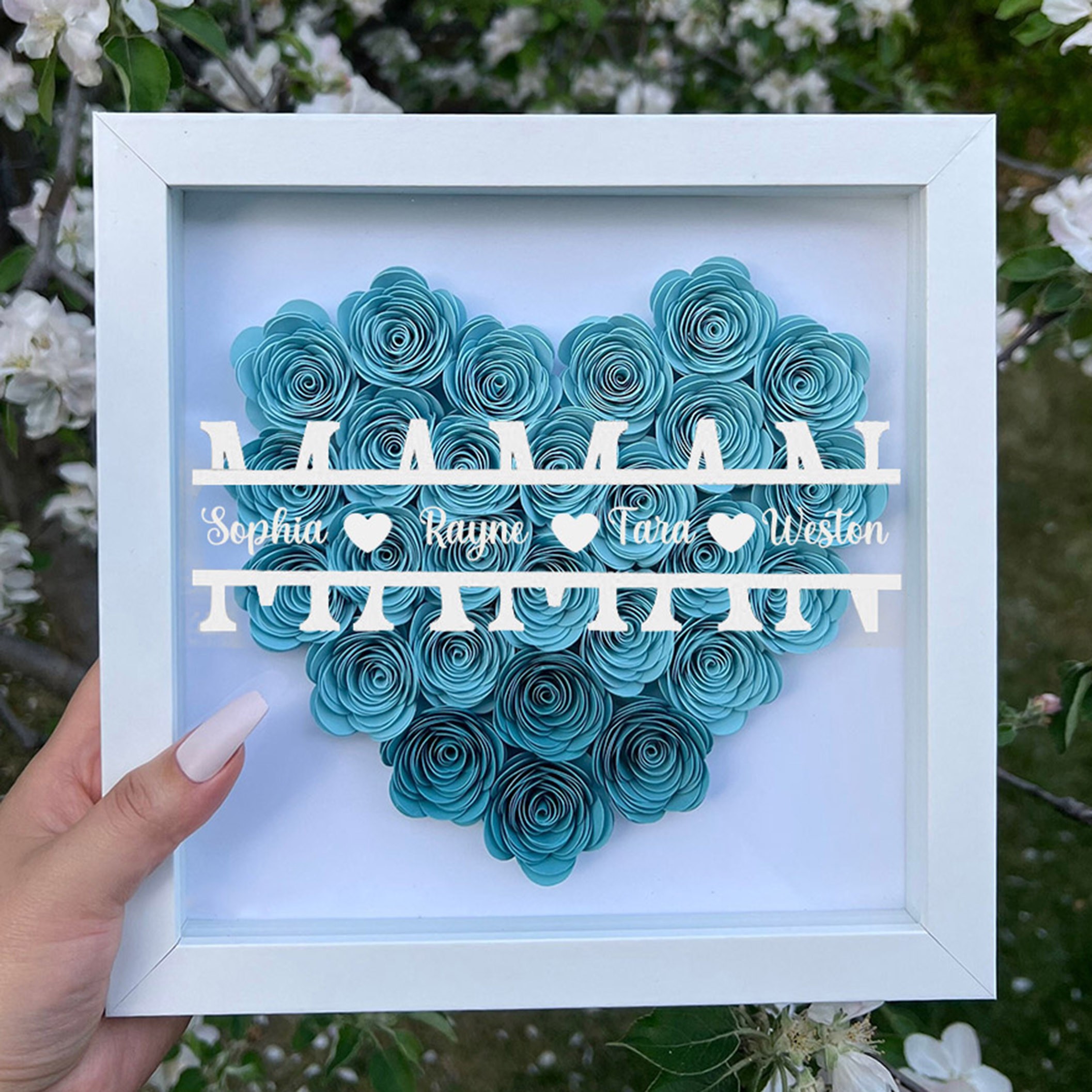 Boîte d'ombre à fleurs monogramme en forme de cœur pour maman, personnalisée, avec noms d'enfants, cadeaux souvenirs pour maman