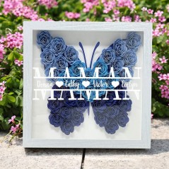 Boîte d'ombre à fleurs monogramme de maman papillon personnalisée avec noms d'enfants, cadeau pour maman grand-mère