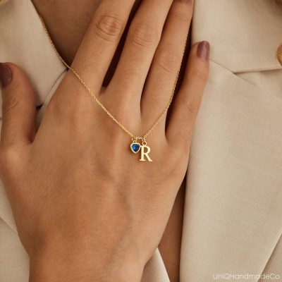 Collier Raffiné avec Pierre de Naissance en Forme de Cœur Collier Personnalisé avec Lettre Bijoux Unique pour Elle Cadeau de Saint-Valentin