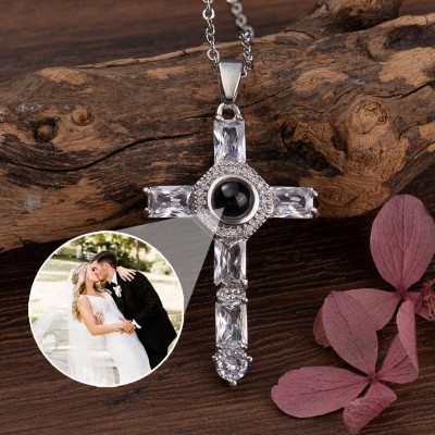 Collier avec pendentif en croix personnalisé avec projection photo, cadeau pour âme sœur