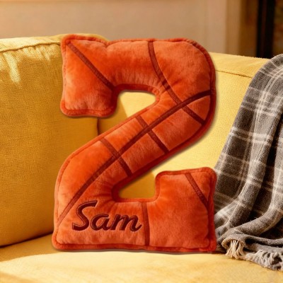 Coussin personnalisé sur le thème du basketball avec chiffre et prénom cadeau de Noël idéal pour les passionnés de basketball