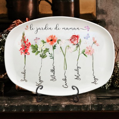 Plateau de fleurs de naissance personnalisé dans le jardin de maman, avec noms d'enfants, cadeaux pour grand-mère maman