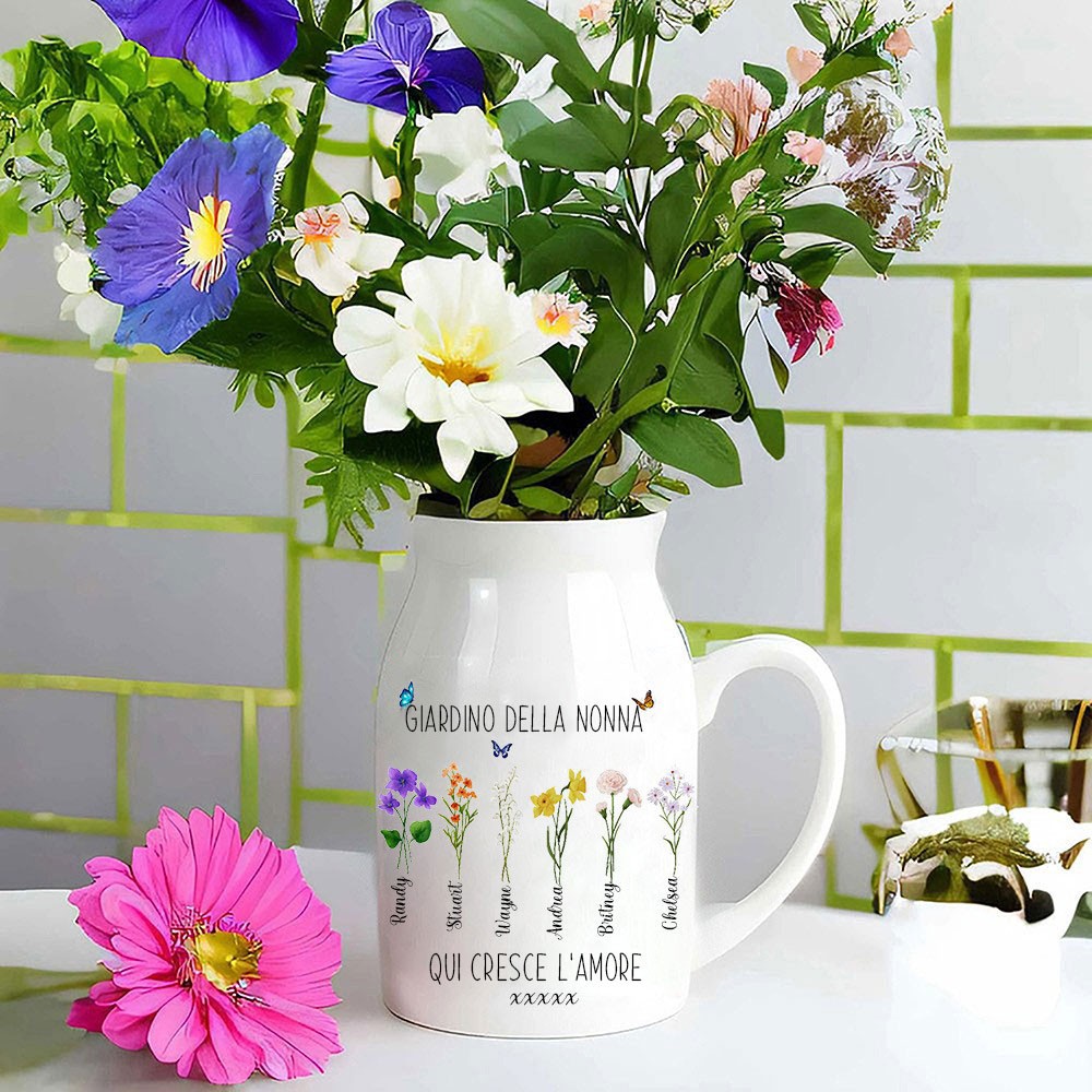 Vaso di fiori per la nascita della nonna personalizzato con i nomi dei nipoti. L'amore cresce qui. Un regalo di compleanno unico per la mamma, la nonna e i regali per la festa della mamma.