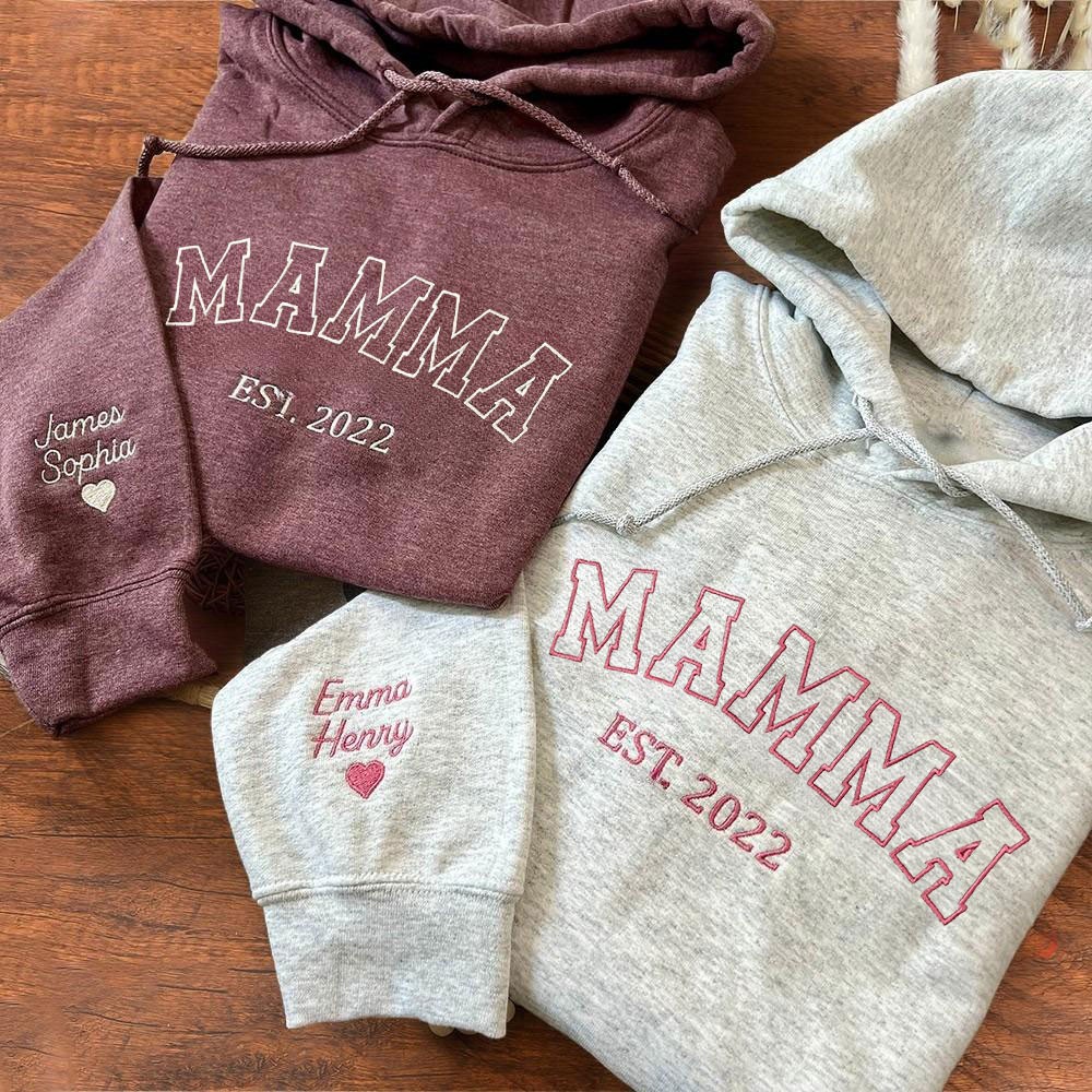 Felpa con cappuccio personalizzata con ricamo "Mamma" e data, regalo per la mamma, regalo di compleanno unico per la neomamma, regalo per la festa della mamma