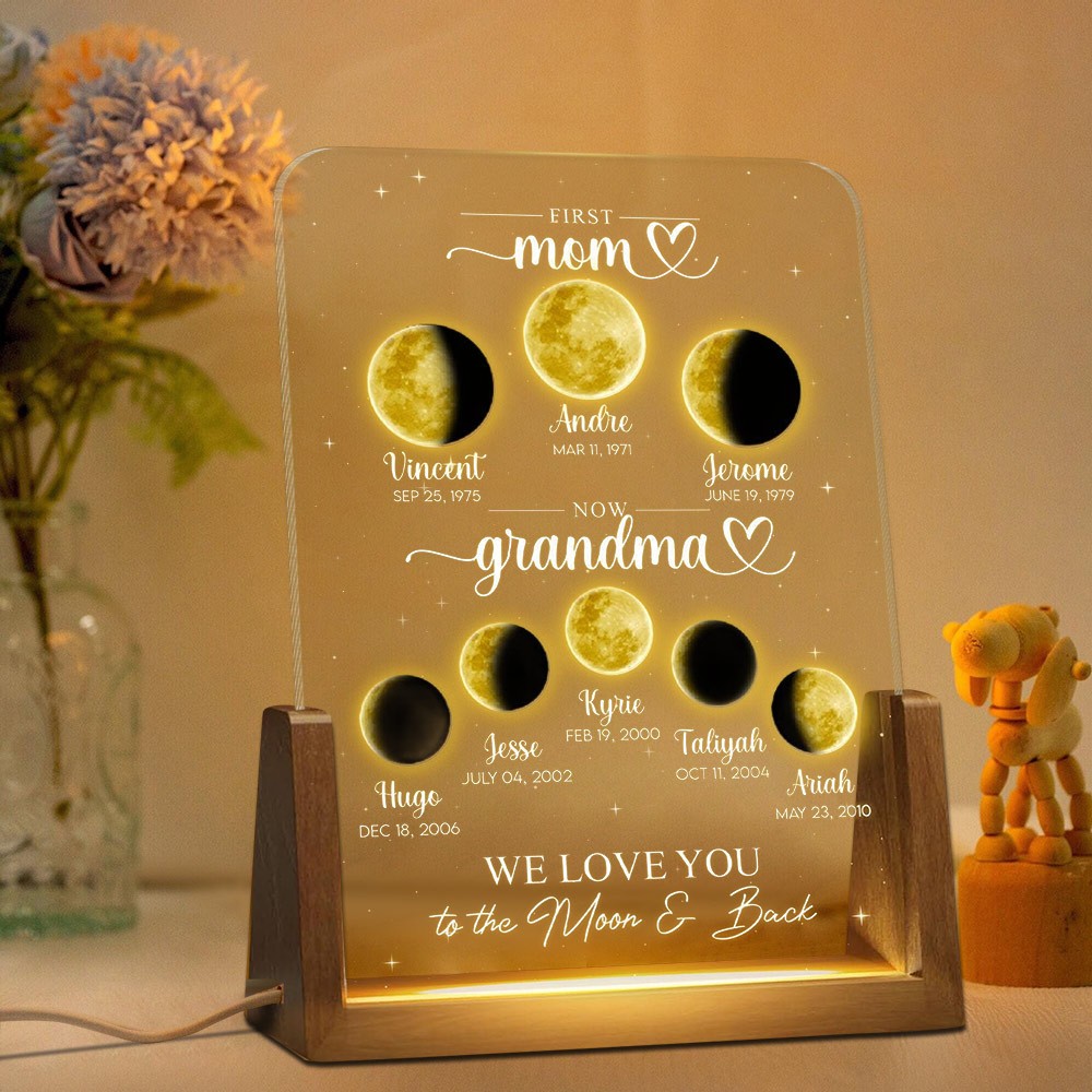 First Mom Now Grandma Moon Phase Night Light with Kids Names Custom Gifts for Grandma Mom Mother's Day Gift Ideas