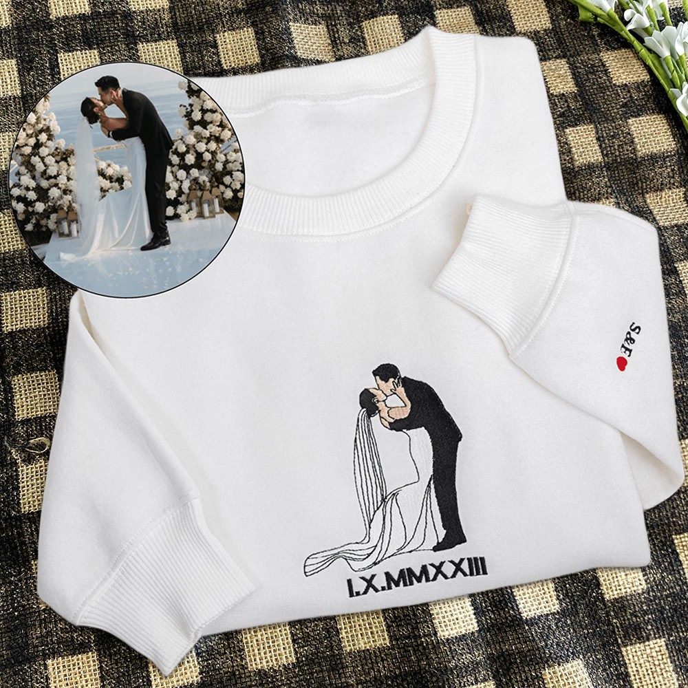 Custom Embroidered Photo Portrait Sweatshirt Unique Gifts for Couples Anniversary Gifts Valentine's Day Gifts for Her Him