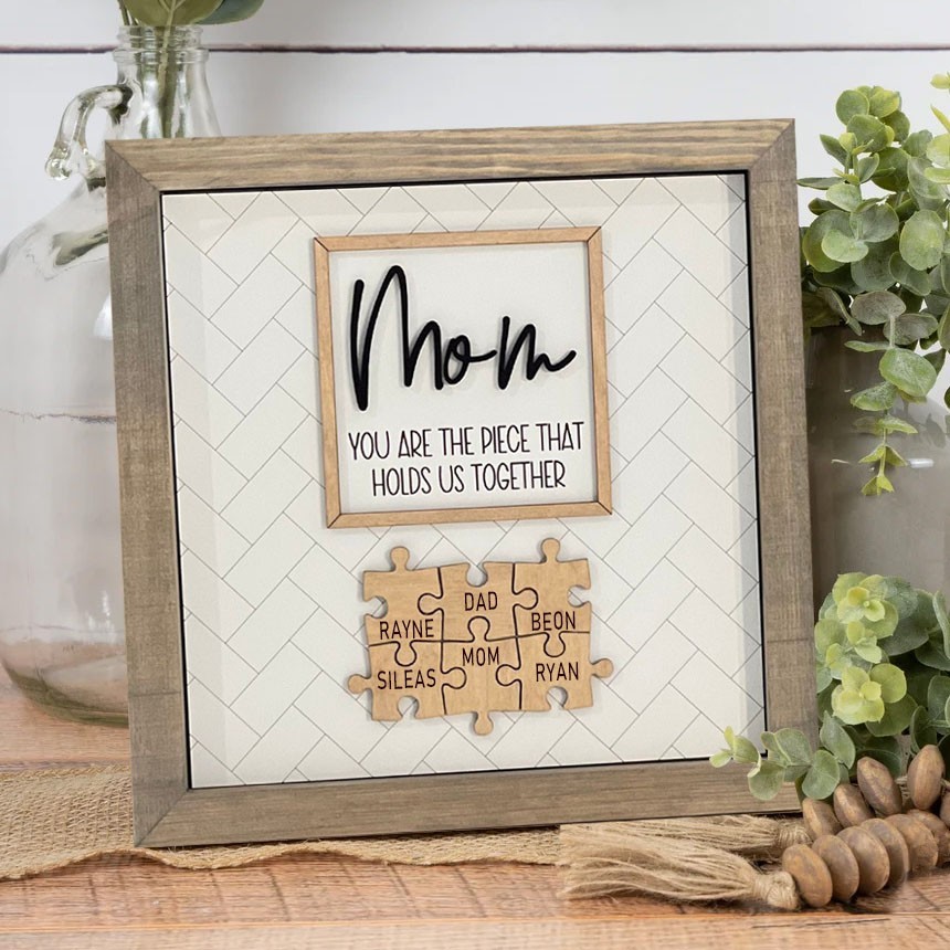 Personalized Engraving Names Wooden Puzzle Frame for Mama