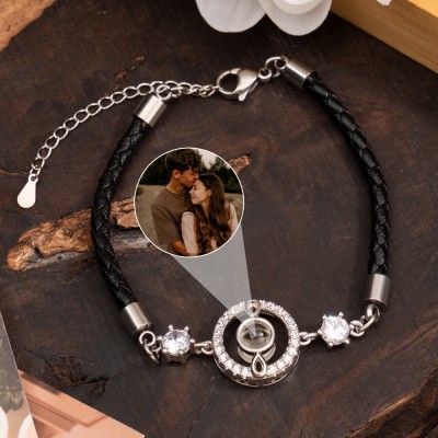 Custom Round Shaped Photo Projection Bracelet with Picture Inside Gifts for Anniversary Valentine's Day Memorial Gift for Her