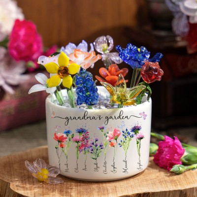 Personalized Grandma's Garden Mini Glass Birth Month Flower Pot Keepsake Gifts for Mom Grandma Unique Mother's Day Gift