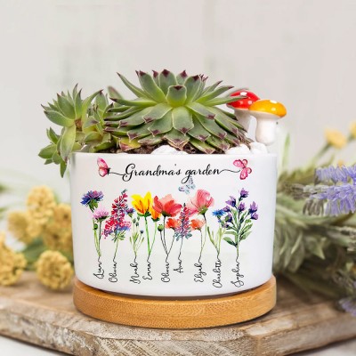Personalized Grandma's Garden Birth Flower Pot with Grandkids Names Keepsake Gifts for Grandma Mom Mother's Day Gift