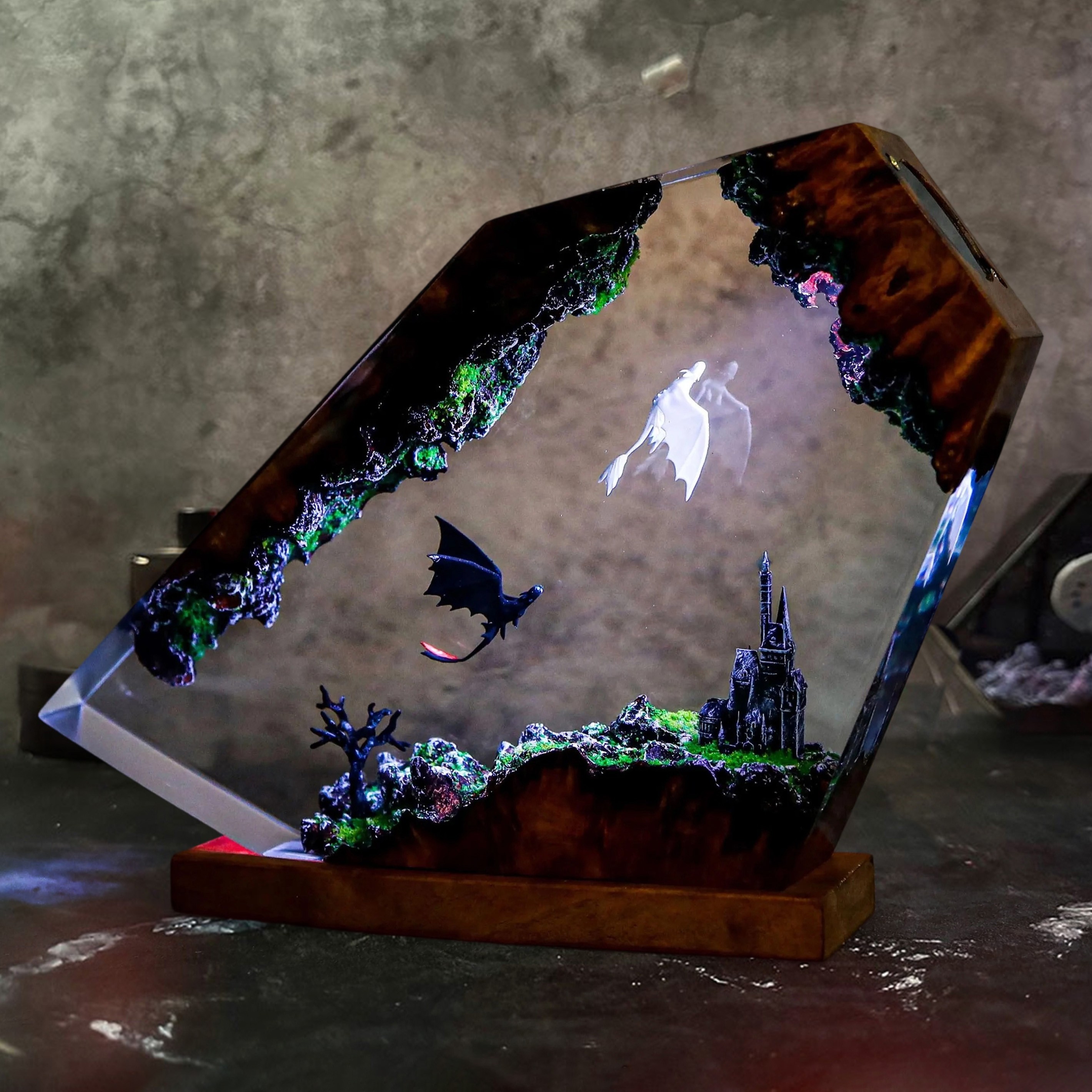 Vliegende Draak Epoxyhars Kunst Houten Lamp | Cadeau voor Koppels | Verjaardagscadeau voor Hem | Kerstcadeau