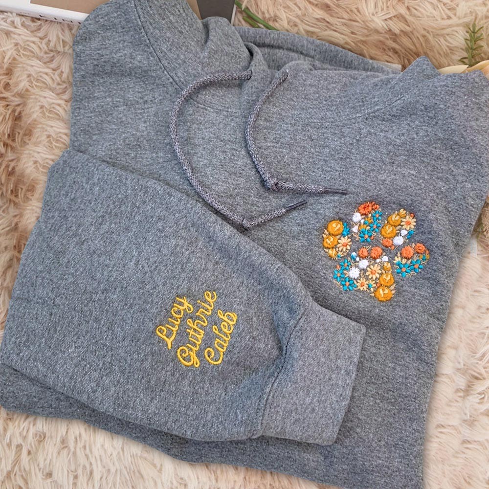 Aangepaste bloemen geborduurde huisdierpootprint op linkerborst Sweatshirt Hoodie Kerstcadeaus Aandenken cadeau voor dierenliefhebber