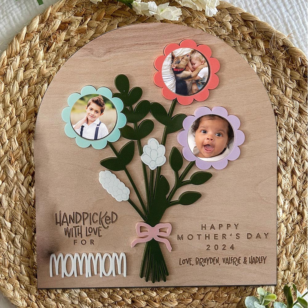Gepersonaliseerde bloemenboeketfoto met liefde uitgekozen voor mama Teken Moederdag cadeau-ideeën